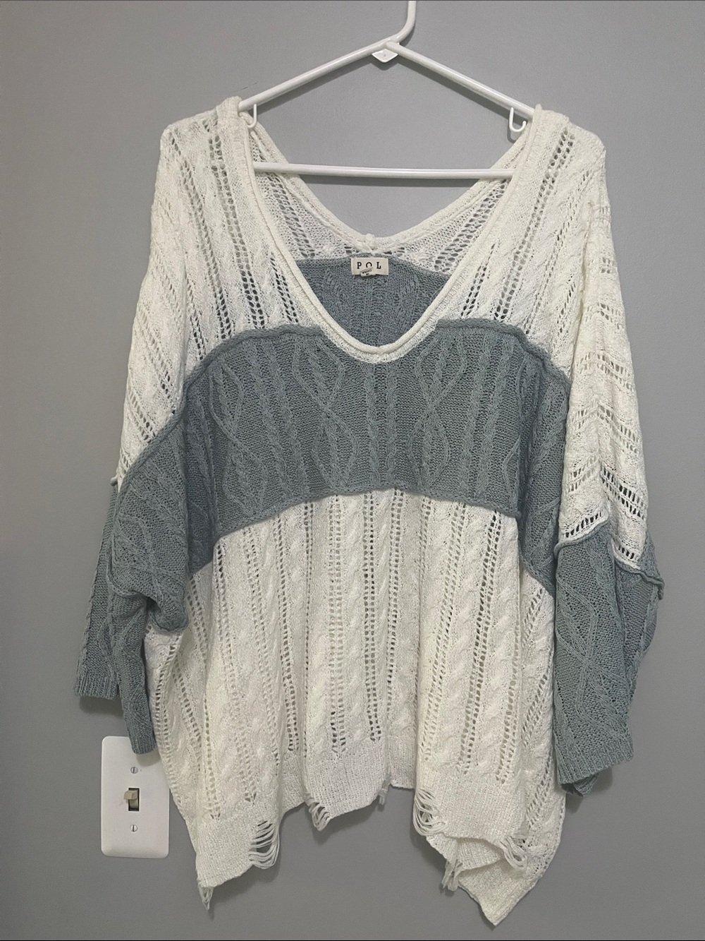 Pol Oversized Two-Tone V-Neck Knit Sweater